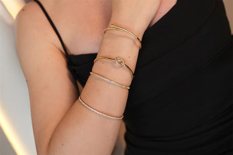 Guia completo para usar pulseiras e criar combinações únicas