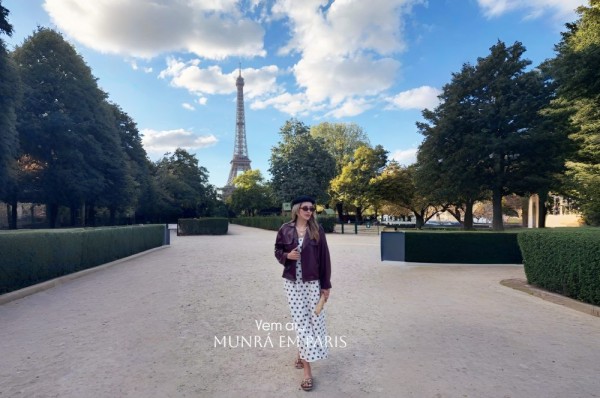 Paris como cenário para destacar a elegância e o estilo das semijoias Munrá